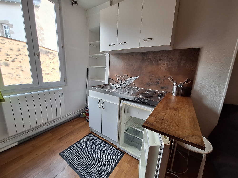 Apartment 1 pièces · 17.00 m² à LIMOGES
